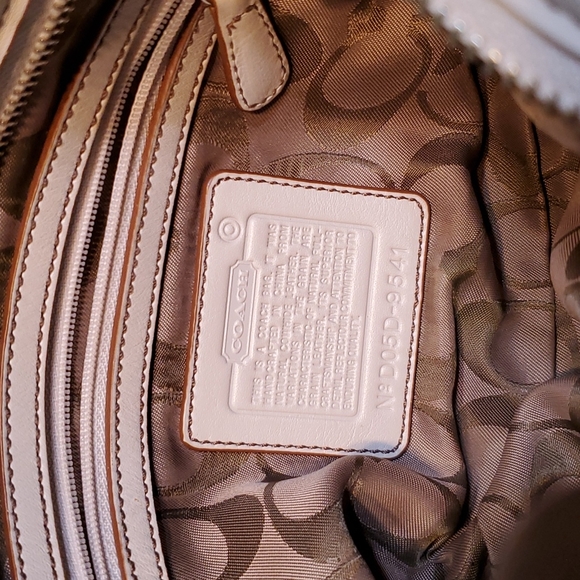 Coach small shoulderbag - Picture 14 of 15